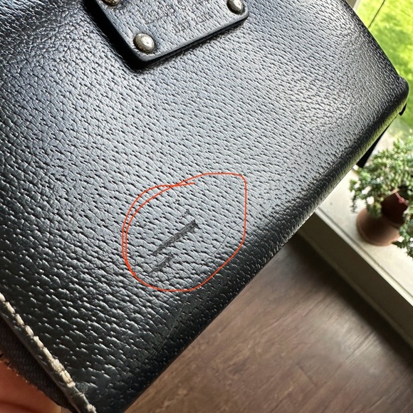 Kate Spade Wellesley Neda Pebbled Black Leather Zip Around Wallet - Picture 11 of 14